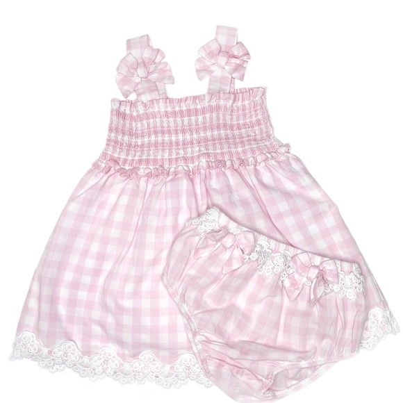 Rare Editions Other - Little Girls Smocked Gingham Dress Set